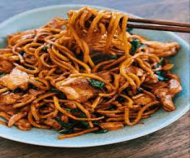 Fried Mee with Chicken / பிரைட் மீ வித் சிக்கன் 