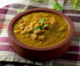 MOTCHAI KULAMBU / மொச்சை குழம்பு 