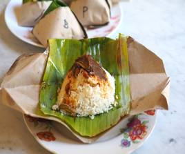 Veg Nasi Lemak Bungkus / வெஜ் நாசி லெமாக் பூங்கூஸ் 