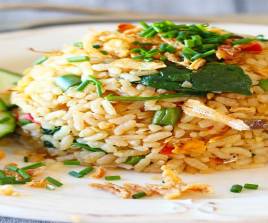 Veg. Nasi Goreng Kampung / வெஜ் கம்போங் பிரைட் ரைஸ்