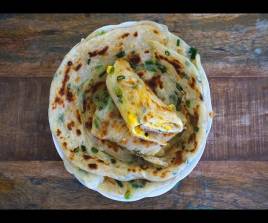 R08.Roti - Egg With Onion / ரொட்டி - முட்டை வித் ஆனியன் 
